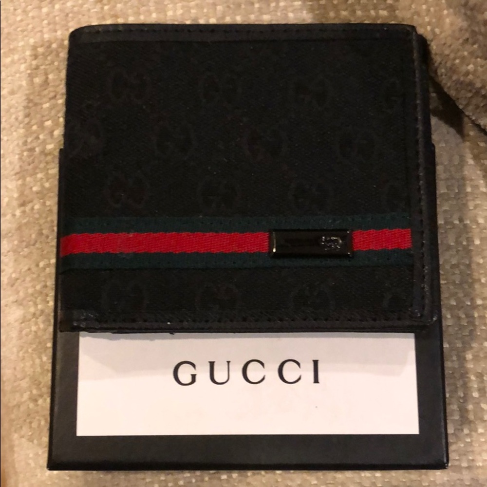 Gucci Wallet Sold